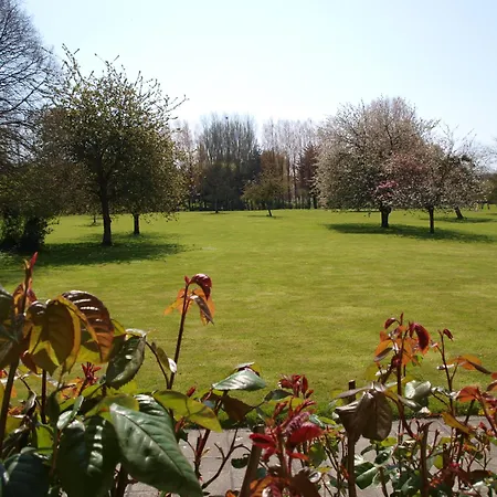 La Grande Ferme - A La Campagne 5mn D'arromanches Et 10mn De Bayeux Apartmanhotel 3*