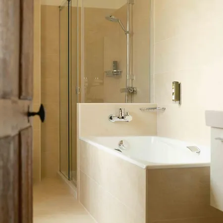 Lejlighedshotel La Grande Ferme - A La Campagne 5mn D'arromanches Et 10mn De Bayeux 3*