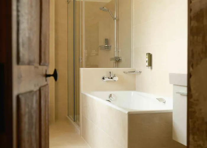 Aparthotel La Grande Ferme - A La Campagne 5mn D'arromanches Et 10mn De Bayeux 3*